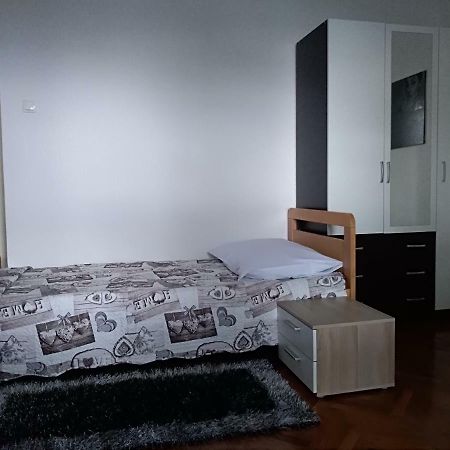 Apartman Lilly Lovran Eksteriør billede